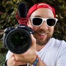Justin Bravo - Creators - Profile Pic