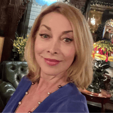 Sharon Lawrence - Actors - Profile Pic