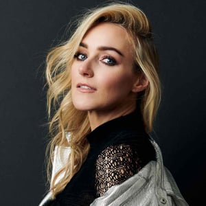 Betsy Wolfe - Actors - Profile Pic