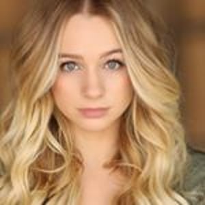 Mollee Gray - Actors - Profile Pic