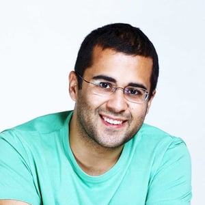 Chetan Bhagat - International - Profile Pic