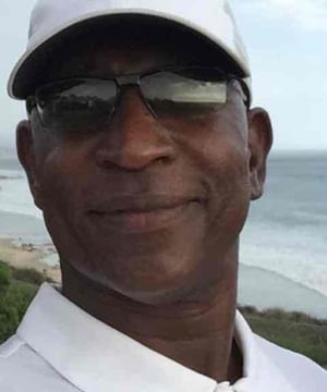 Photo of Eric Dickerson, click to book