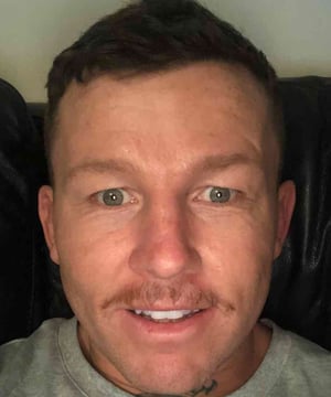 Photo of Todd Carney, click to book