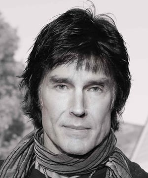 Photo of Ronn Moss, click to book