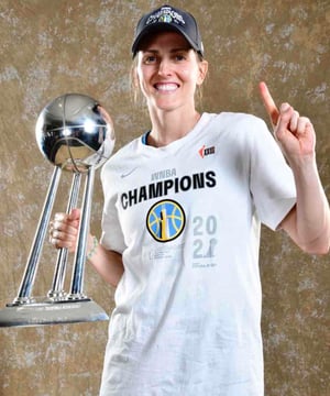 Photo of Allie Quigley, click to book