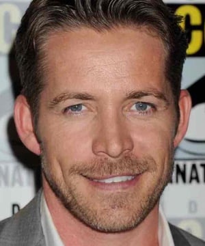 Photo of Sean Maguire, click to book