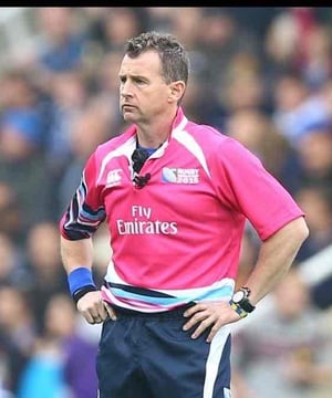 Photo of Nigel Owens, click to book
