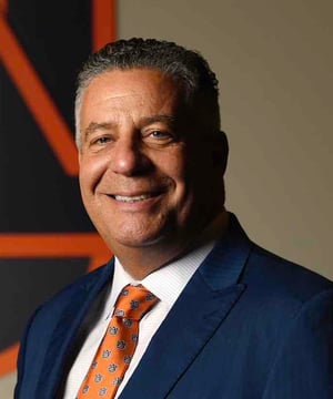 Photo of Bruce Pearl, click to book