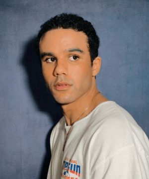 Photo of Jacob Artist, click to book