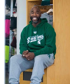 Photo of Mateen Cleaves, click to book