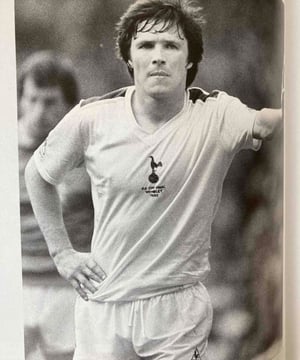 Photo of Steve Perryman, click to book