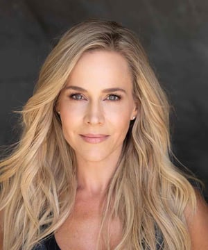 Photo of Julie Benz, click to book