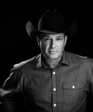 Photo of Tracy Byrd, click to book