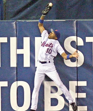 Photo of Endy Chavez, click to book