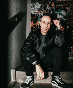 Photo of Frank Zummo, click to book