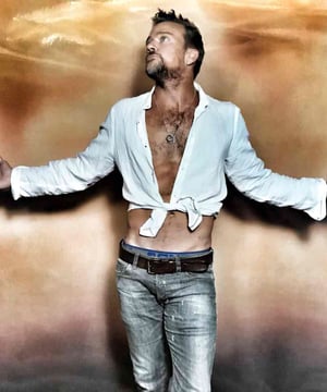 Photo of Sean Patrick Flanery, click to book