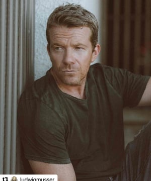 Photo of Max Beesley, click to book