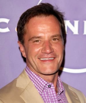 Photo of Tim DeKay, click to book