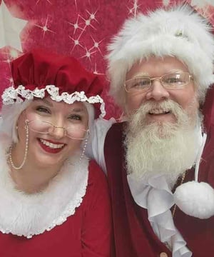 Photo of Santa & Mrs Clause, click to book