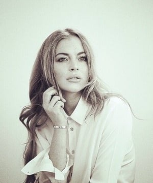 Photo of Lindsay Lohan, click to book
