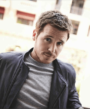 Photo of Kevin Connolly, click to book