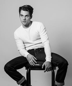 Photo of Dylan Sprayberry, click to book