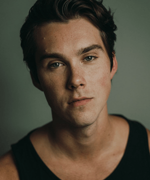 Photo of Jeremy Shada, click to book