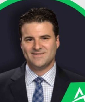Photo of Darren Rovell, click to book