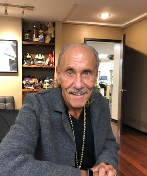 Photo of Les Gold, click to book
