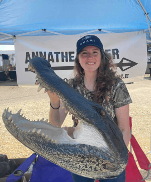 Photo of Anna Ribbeck from Swamp People, click to book
